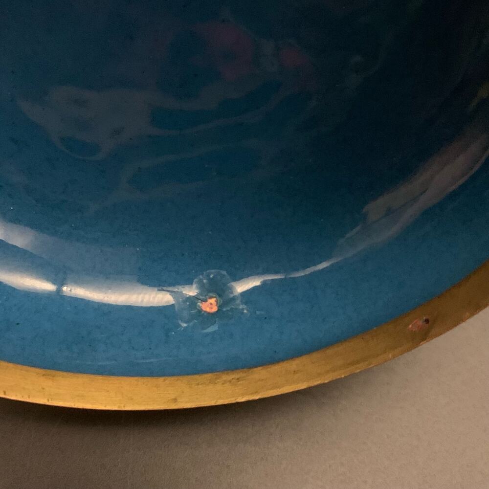 Chinese Cloisonne Bowl w/ Lid Enamel Over Brass Green Champleve Floral Leaf - Picture 13 of 16